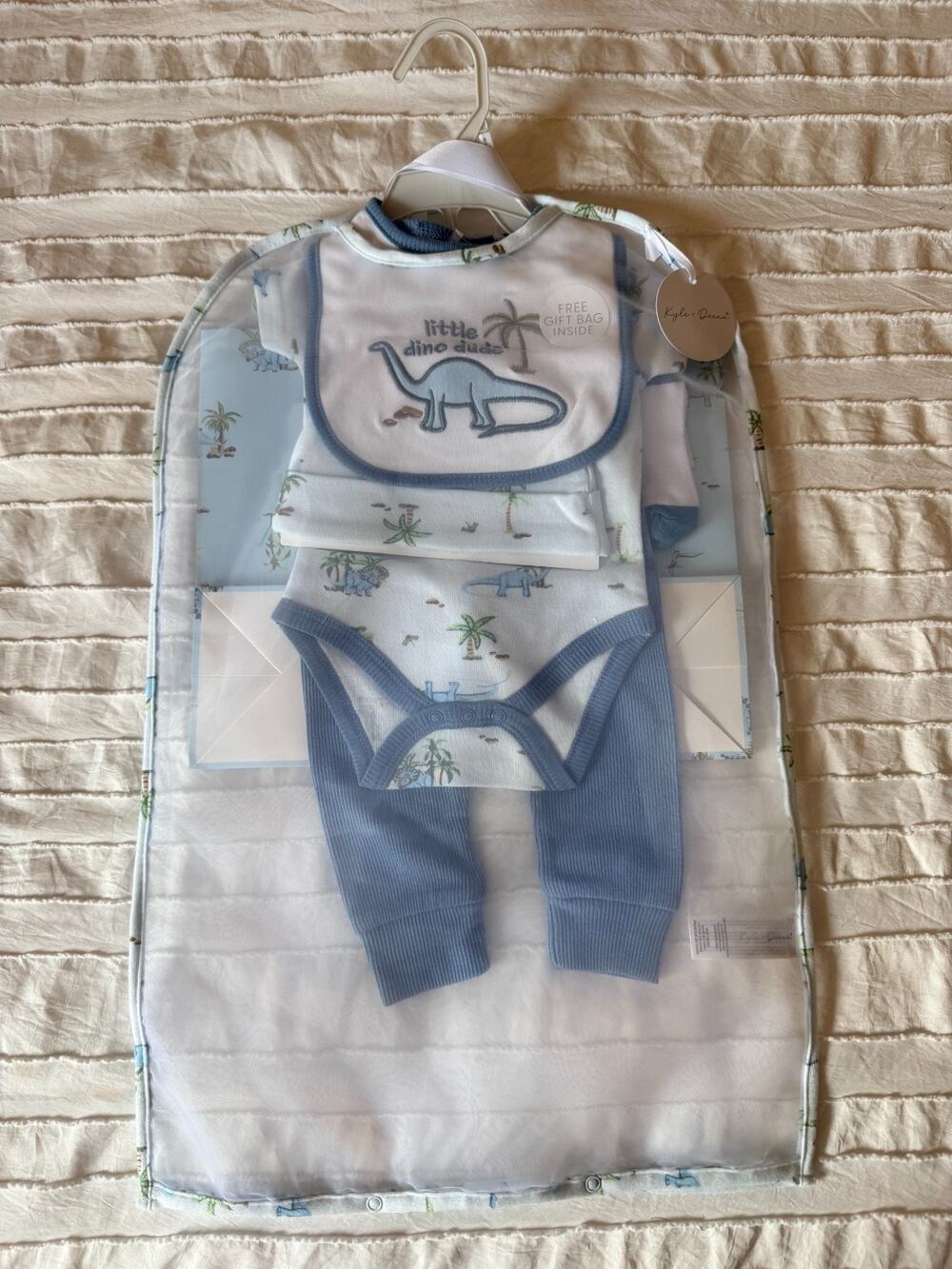 Kyle & Deena Baby Boy 0-3M Dinosaur Gift Set Little Dino Dude NWT Gift Bag